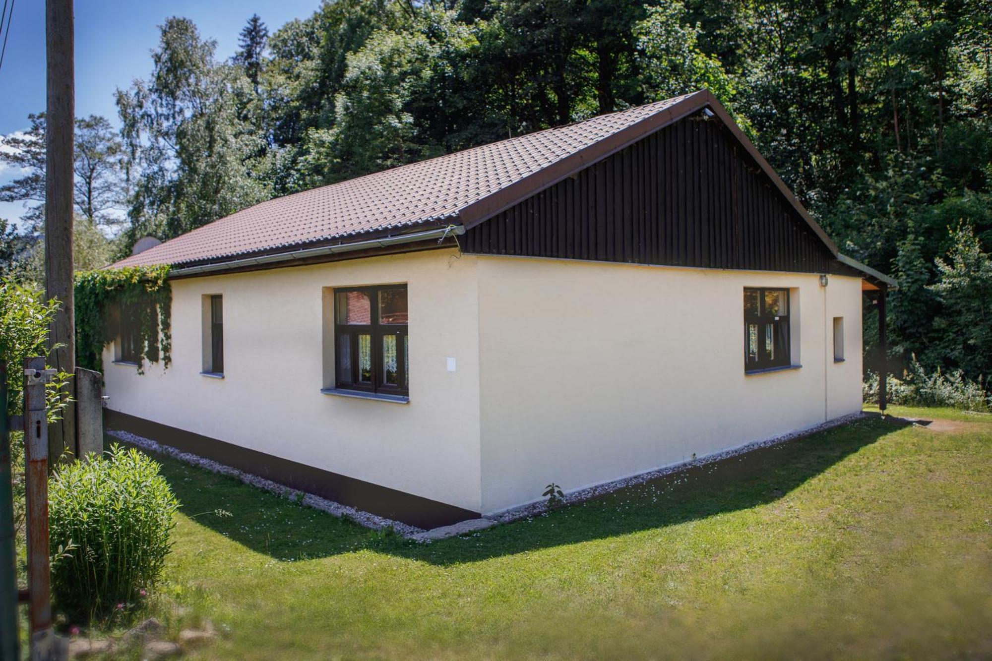 Chalupa Sedmidvory Vernířovice Esterno foto